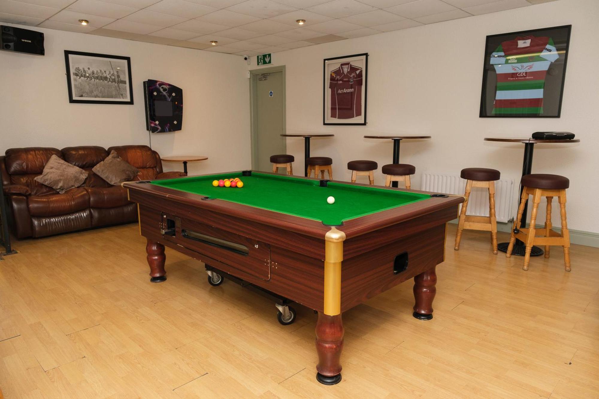 Greenfield Lodge Hotel Bar & Bistro Headford Exterior photo