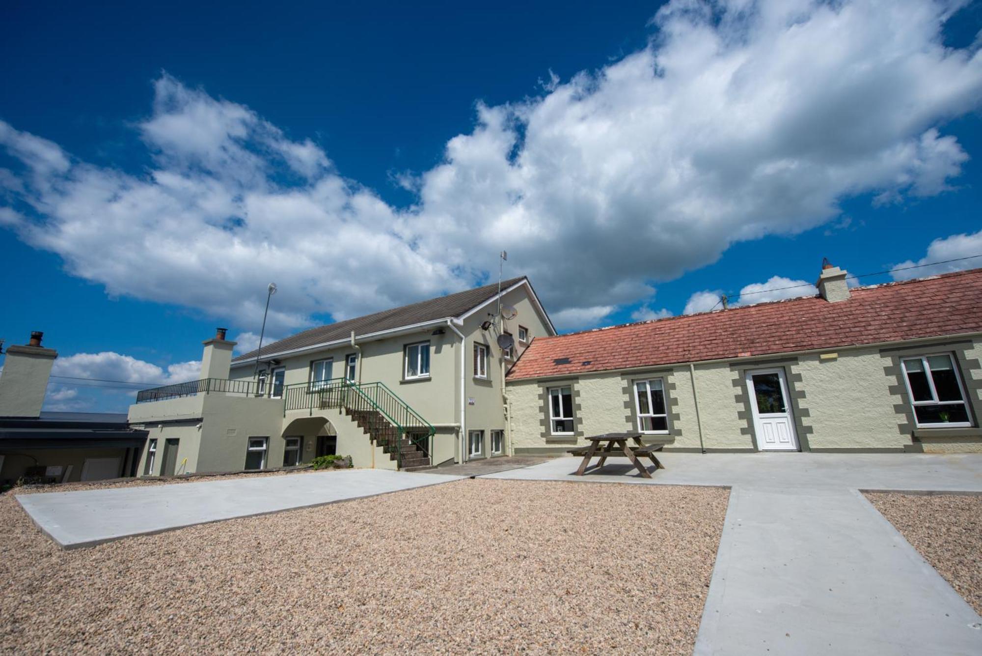 Greenfield Lodge Hotel Bar & Bistro Headford Exterior photo