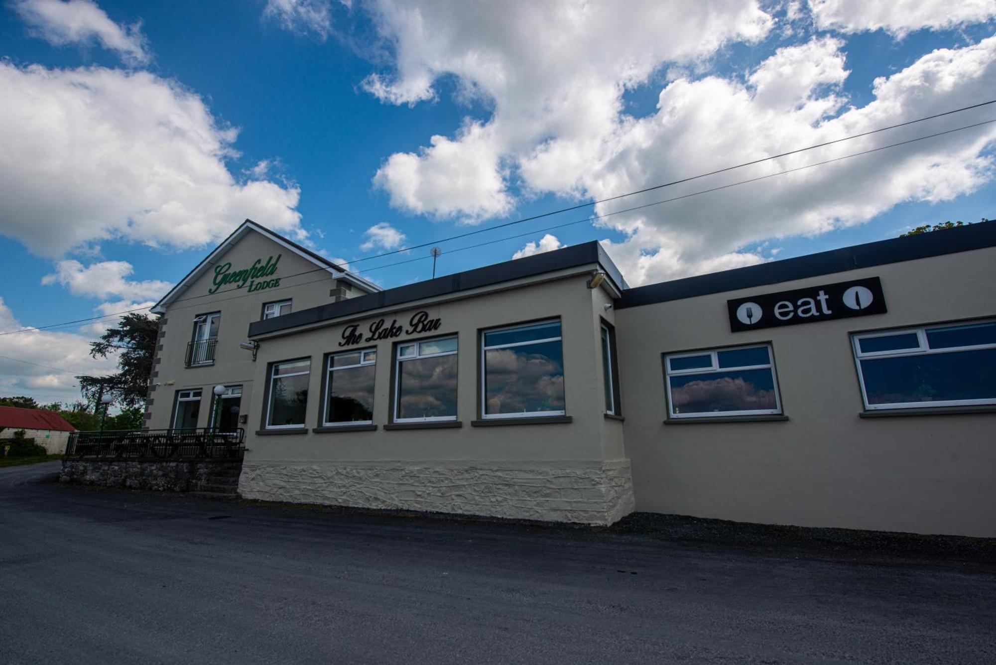 Greenfield Lodge Hotel Bar & Bistro Headford Exterior photo