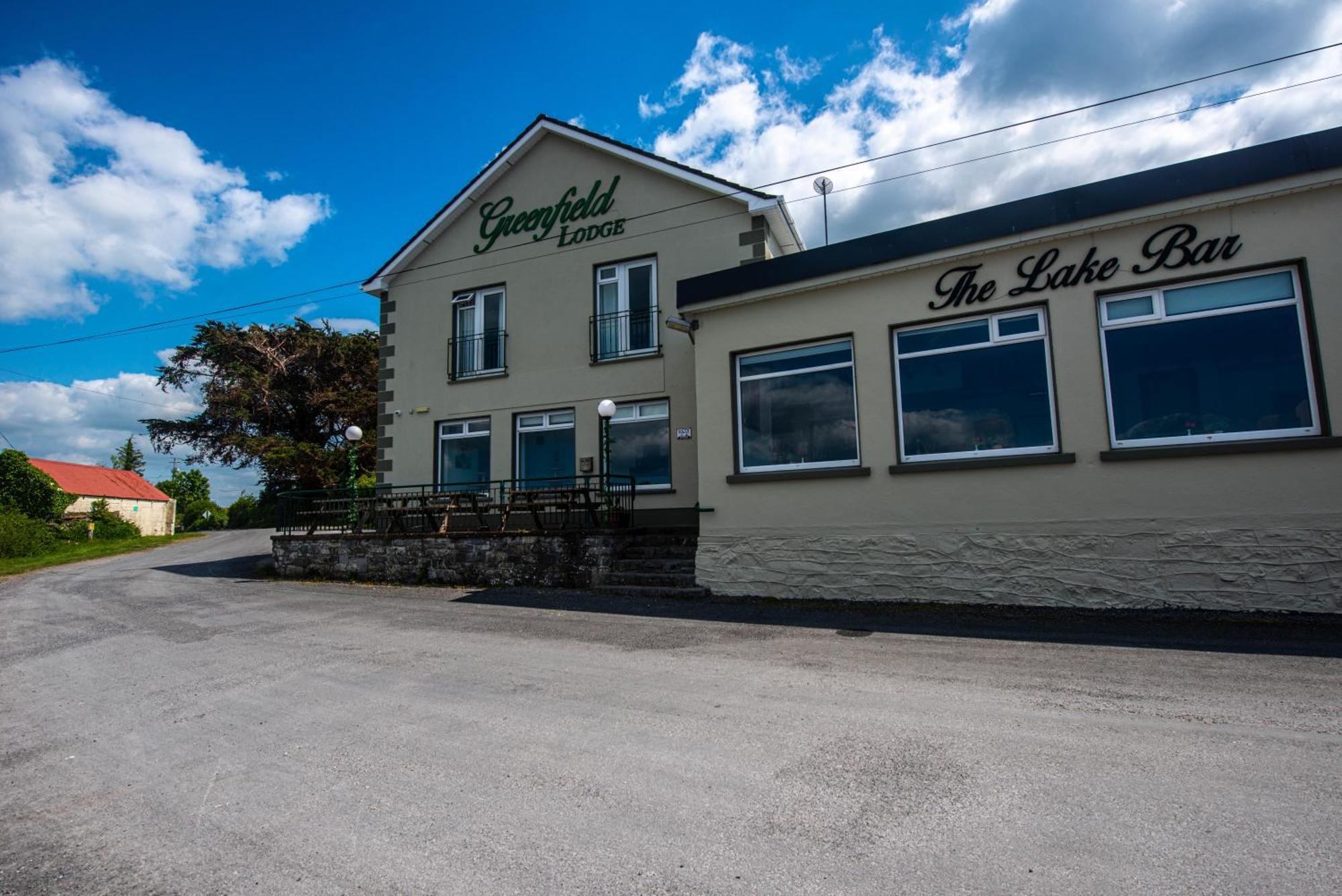Greenfield Lodge Hotel Bar & Bistro Headford Exterior photo