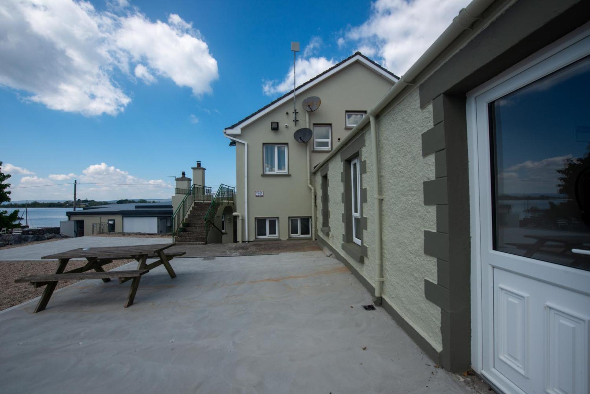 Greenfield Lodge Hotel Bar & Bistro Headford Exterior photo